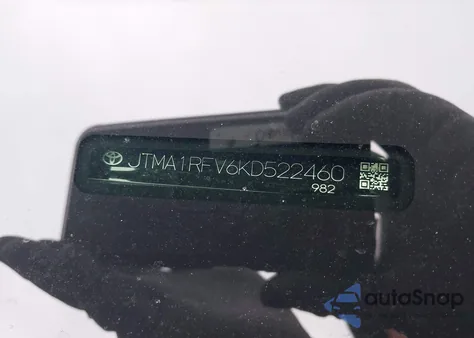 2019 Toyota Rav4 Xle Premium z USA, uszkodzony, nr VIN JTMA1RFV6KD522460